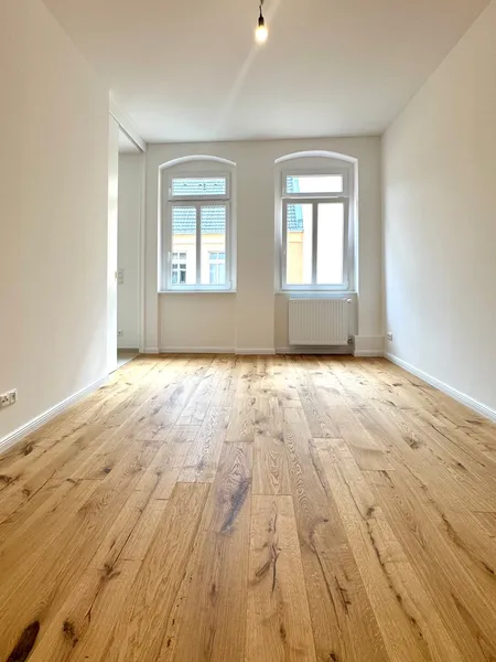 2 Zimmer | EBK | wunderschön sanierter Altbau ! — photo 1